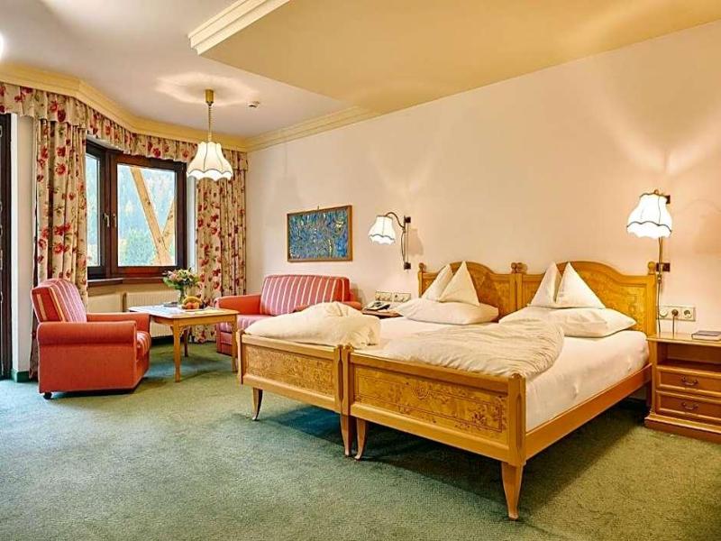 Thermenwelt Hotel Pulverer - Genel