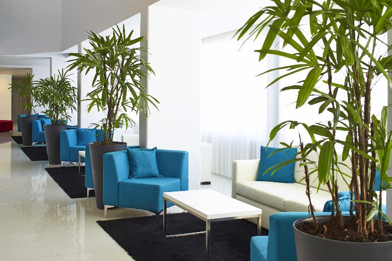 Luna Miramar Club - Lobi