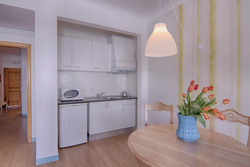 Luna Miramar Club - Oda