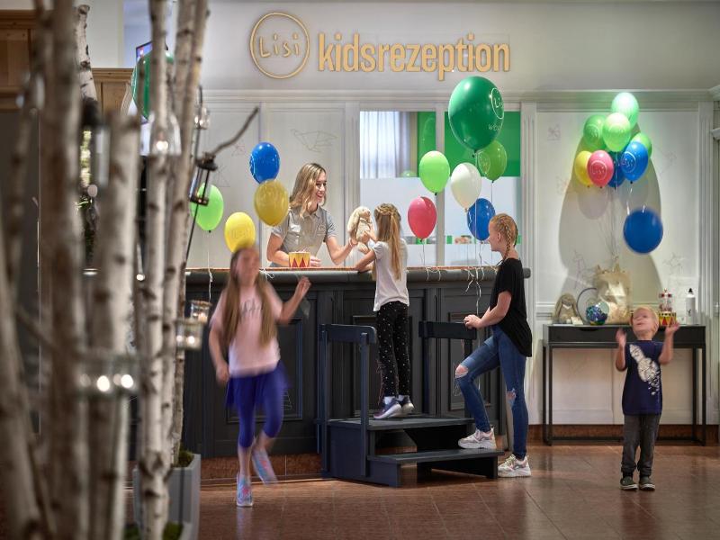 Lisi Family Hotel - Genel