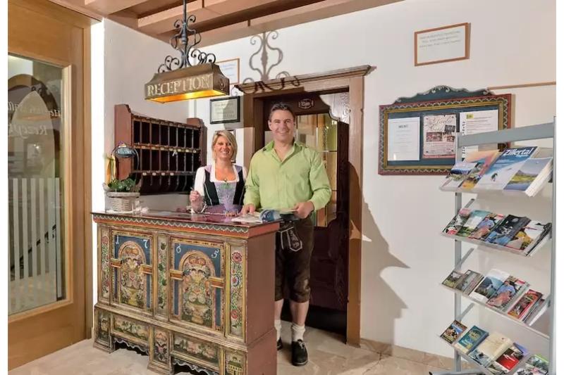 Jäger Gasthof - Lobi