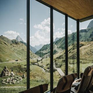 Adler fotoÄŸrafÄ±