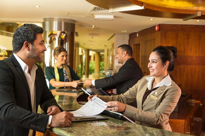 ERTH Abu Dhabi Hotel - Lobi