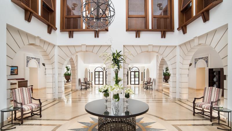 Pine Cliffs Hotel, a Luxury Collection Resort - Lobi