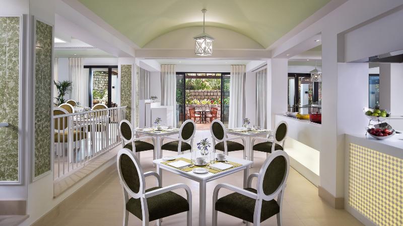 Pine Cliffs Hotel, a Luxury Collection Resort - Teras