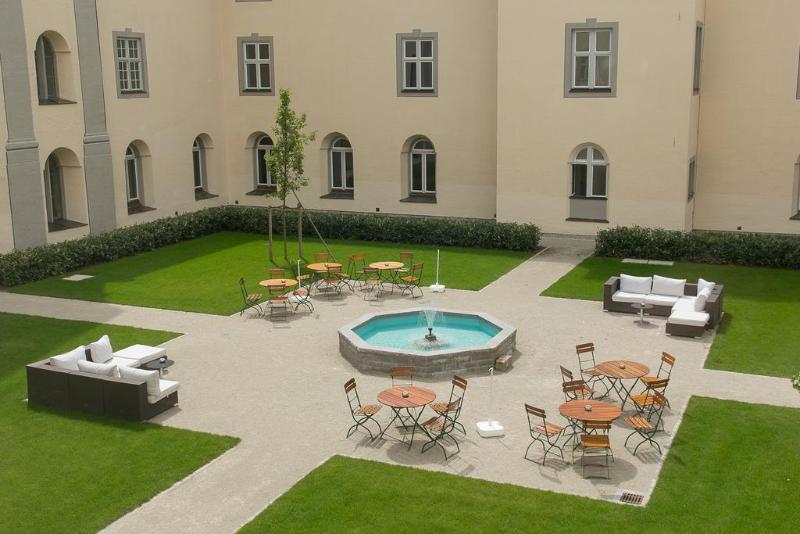 Kloster Holzen - Genel