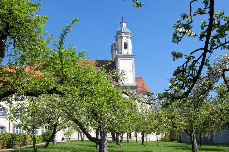 Kloster Holzen - Genel