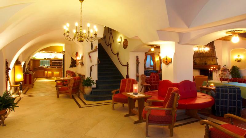 Aktivhotel Schwarzer Adler - Lobi