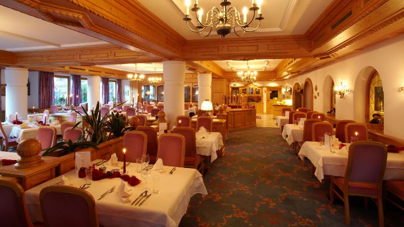 Aktivhotel Schwarzer Adler - Restoran
