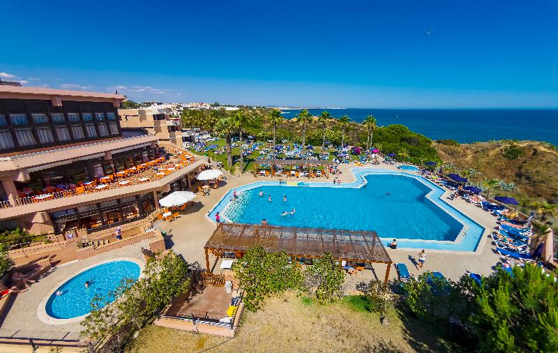Auramar Beach Resort - Havuz