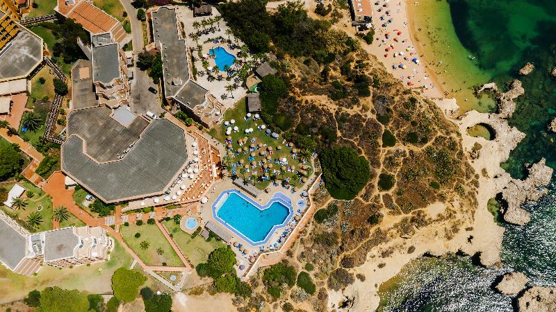 Auramar Beach Resort - Teras