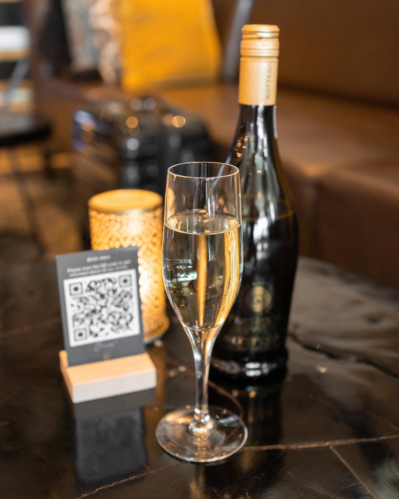 HOTEL ALKMAAR | Bar & Restaurant - Lobi