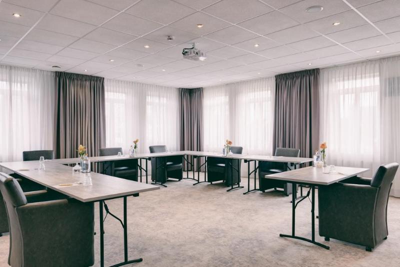 HOTEL ALKMAAR | Bar & Restaurant - Toplantı