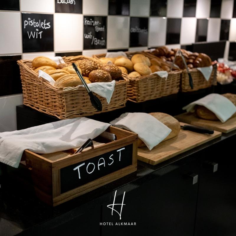 HOTEL ALKMAAR | Bar & Restaurant - Restoran