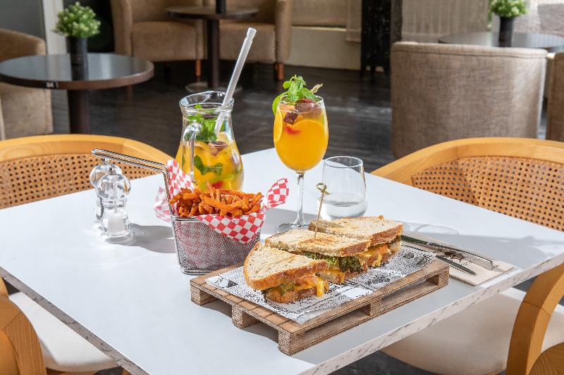 AP Oriental Beach - Adults Friendly - Bar