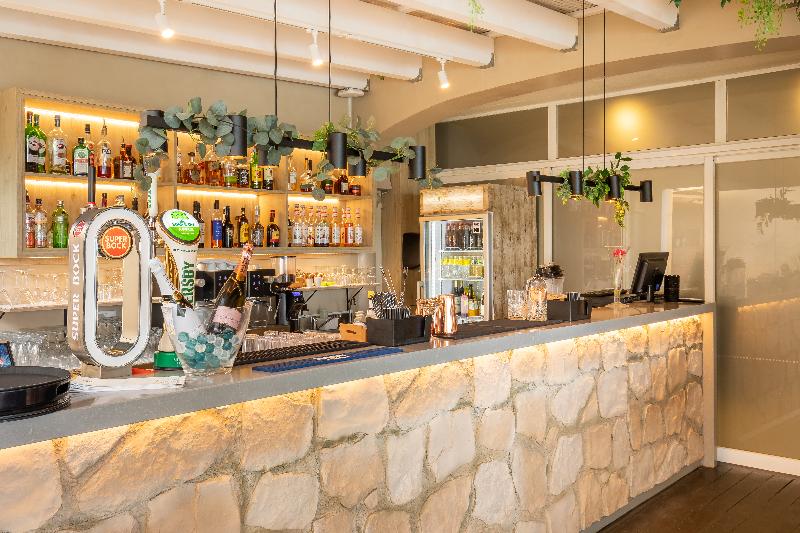 AP Oriental Beach - Adults Friendly - Bar