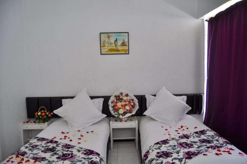 Mabrouk Hotel and Suites- Adult only - Genel