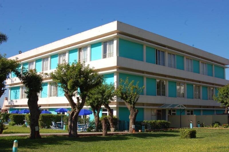 Mabrouk Hotel and Suites- Adult only - Genel