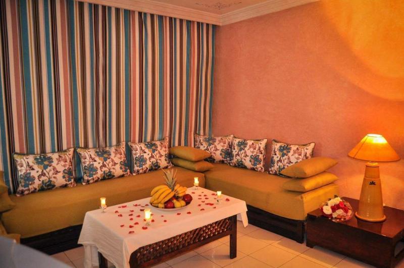 Mabrouk Hotel and Suites- Adult only - Genel