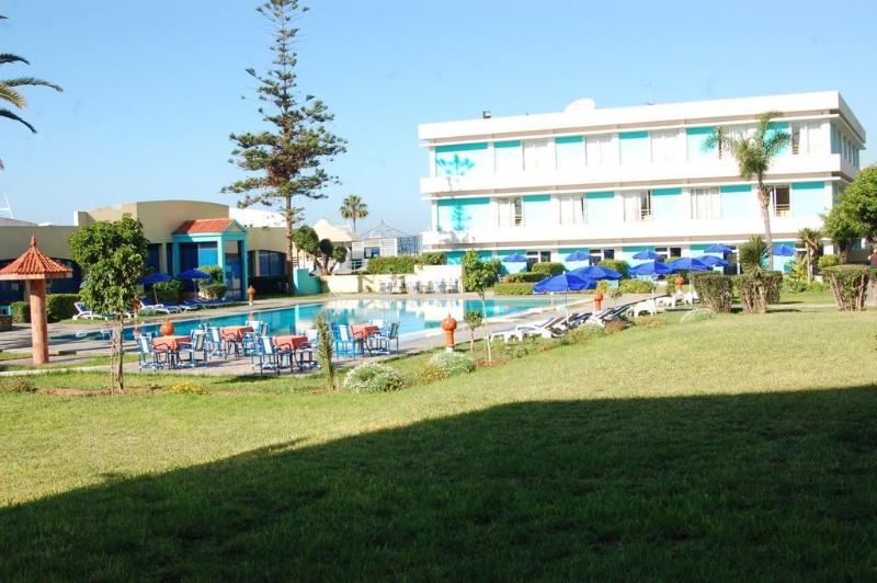 Mabrouk Hotel and Suites- Adult only - Genel