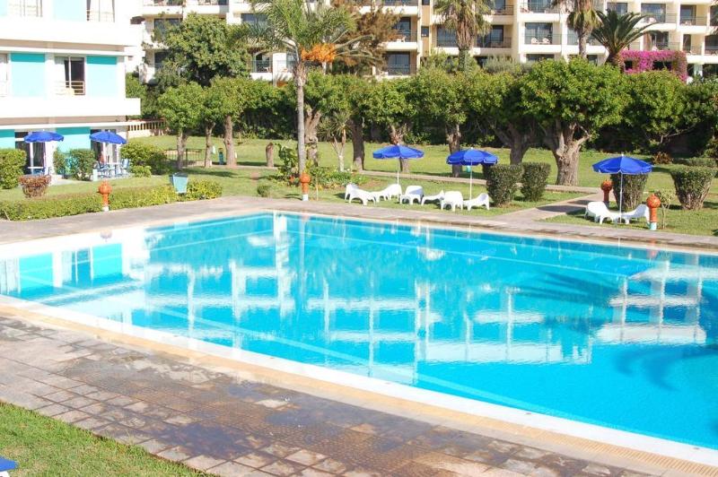 Mabrouk Hotel and Suites- Adult only - Genel