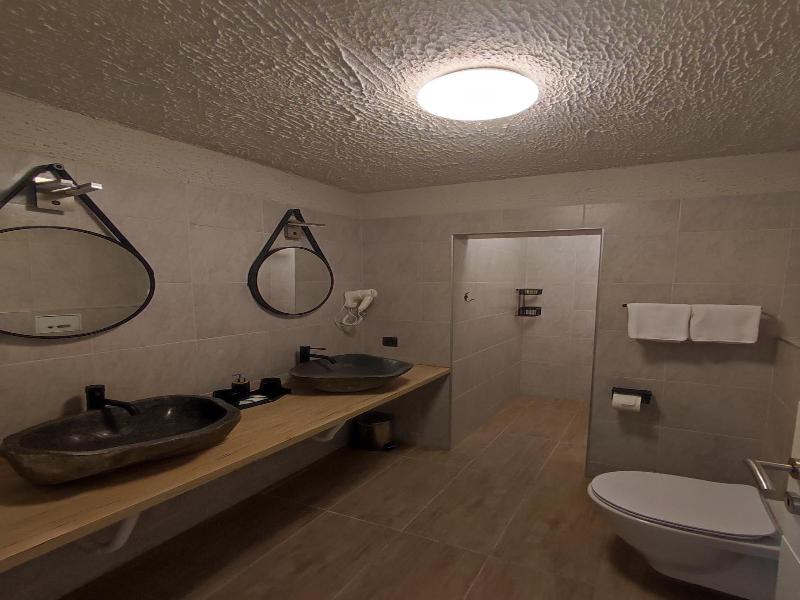 Alpenhotel Edelweiss - Genel