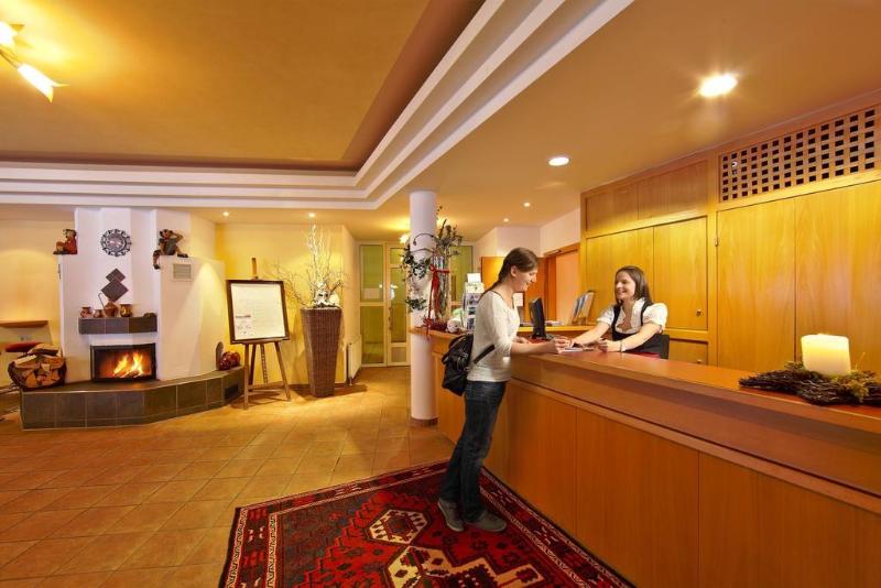 Erlebnishotel Fendels - Genel