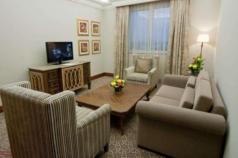 Ayla Hotel Al Ain - Oda