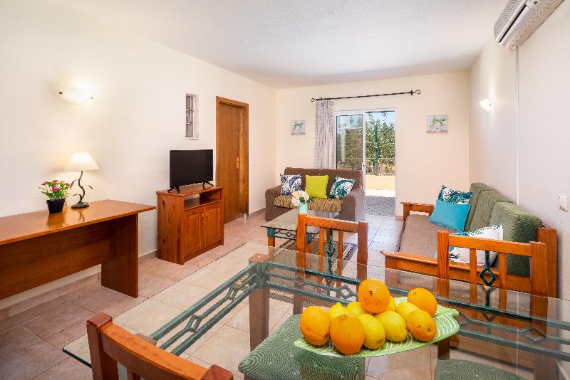 Apartamentos Monte dos Avós, Albufeira - Oda