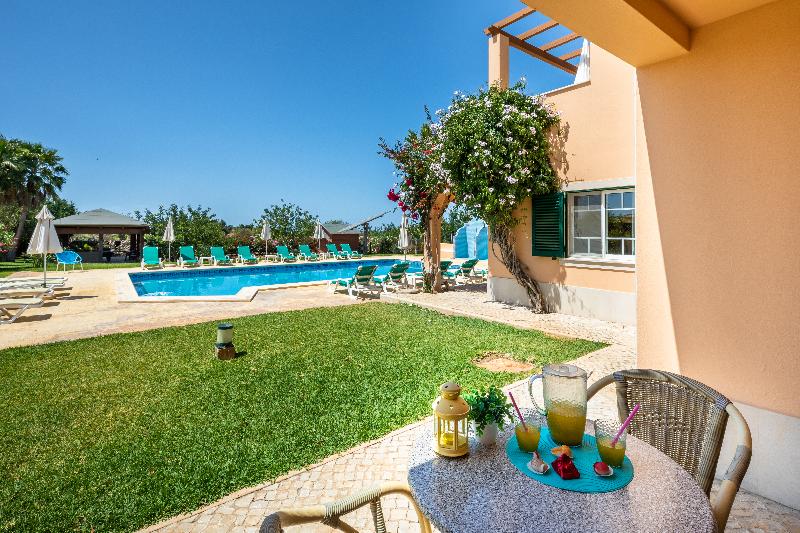 Apartamentos Monte dos Avós, Albufeira - Havuz
