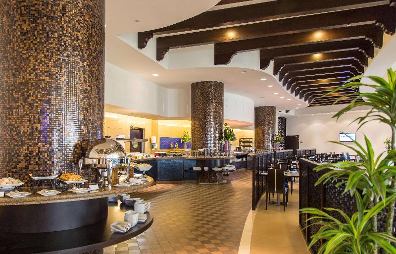 Bahi Ajman Palace Hotel - Restoran