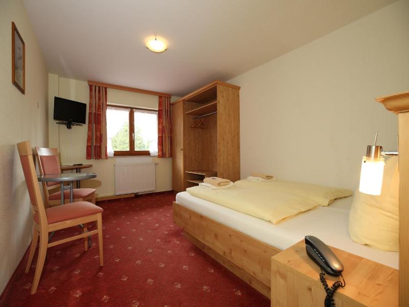 T3 Alpenhotel Garfrescha - Oda