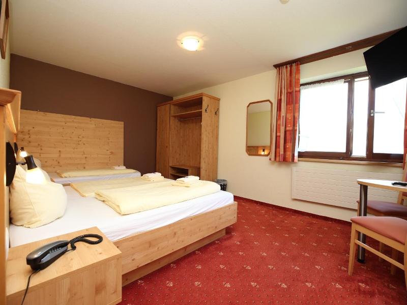 T3 Alpenhotel Garfrescha - Oda