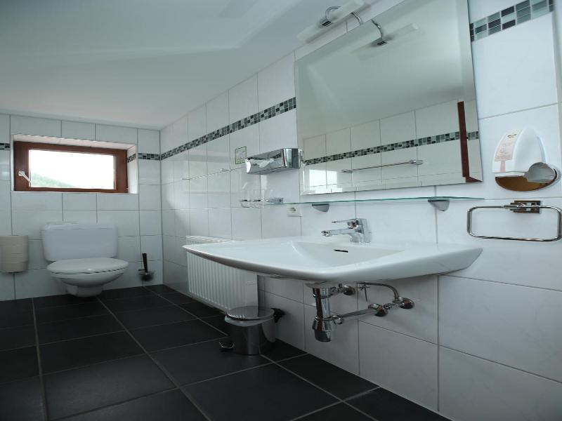 T3 Alpenhotel Garfrescha - Oda
