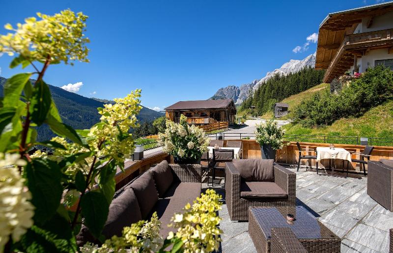 Grünholz Landhotel - Genel