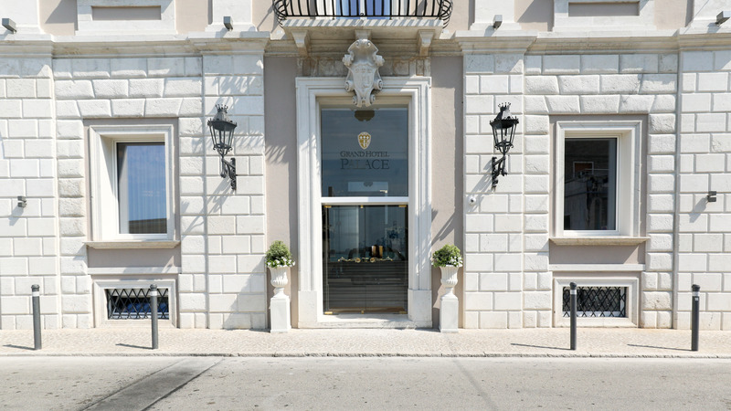 Grand Hotel Palace - Genel