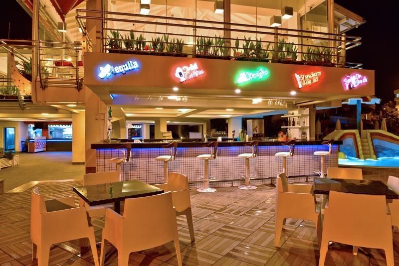 Green Garden Resort & Spa Hotel Alanya - Bar