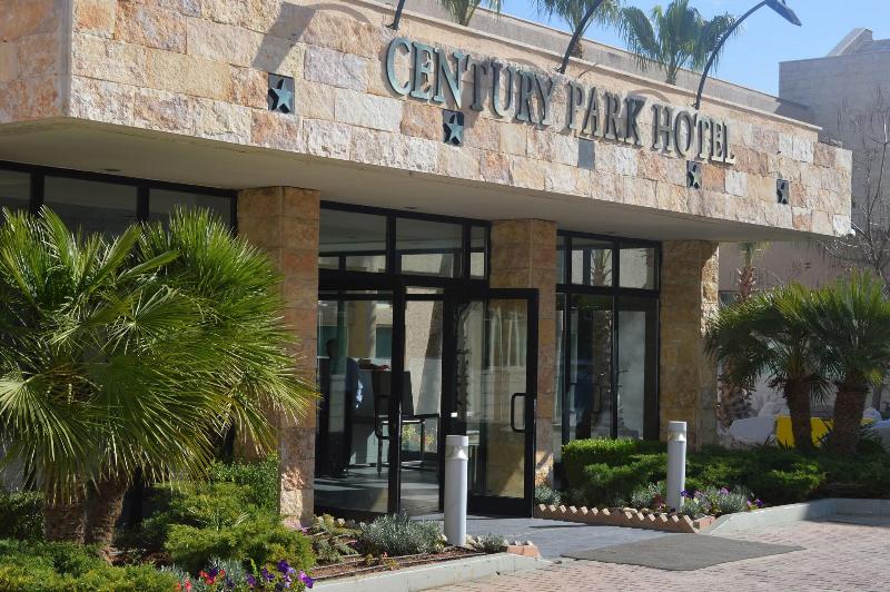 Century Park - Genel