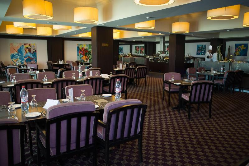 Century Park - Restoran