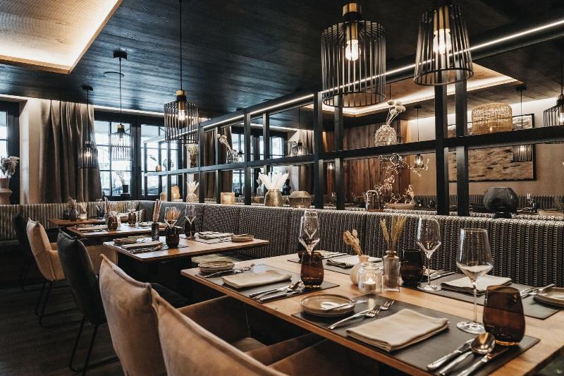 Alte Post/ Posthotel - Restoran
