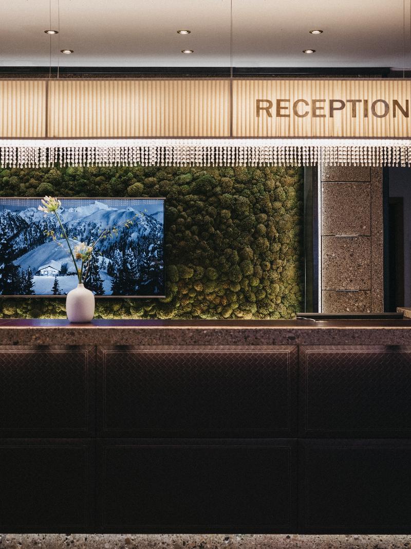 Sporthotel Royer - Lobi