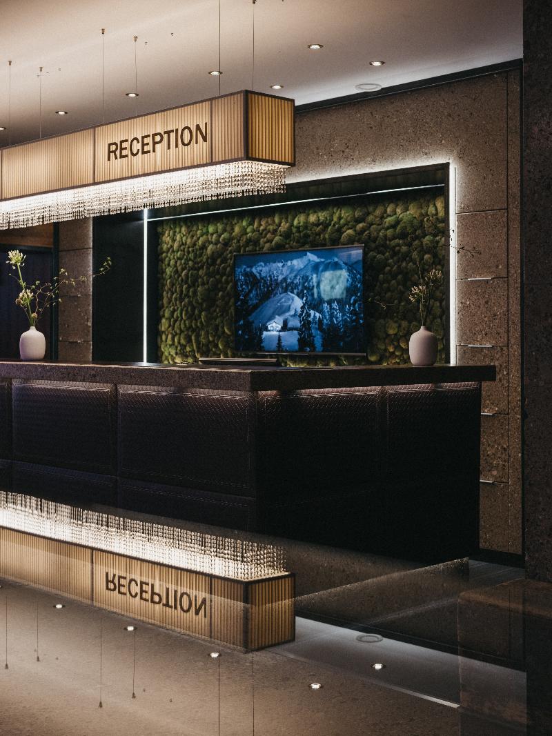 Sporthotel Royer - Lobi