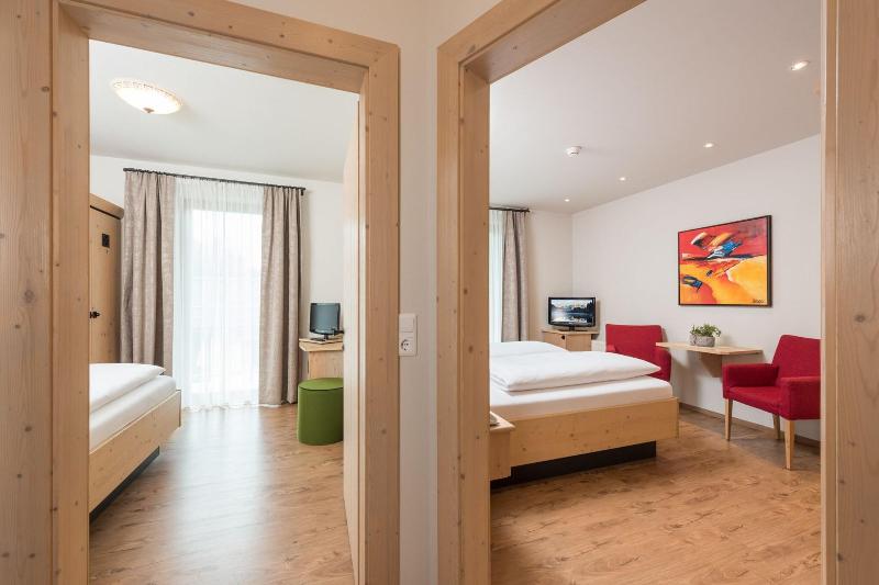 Hotel Schweizerhof - Oda