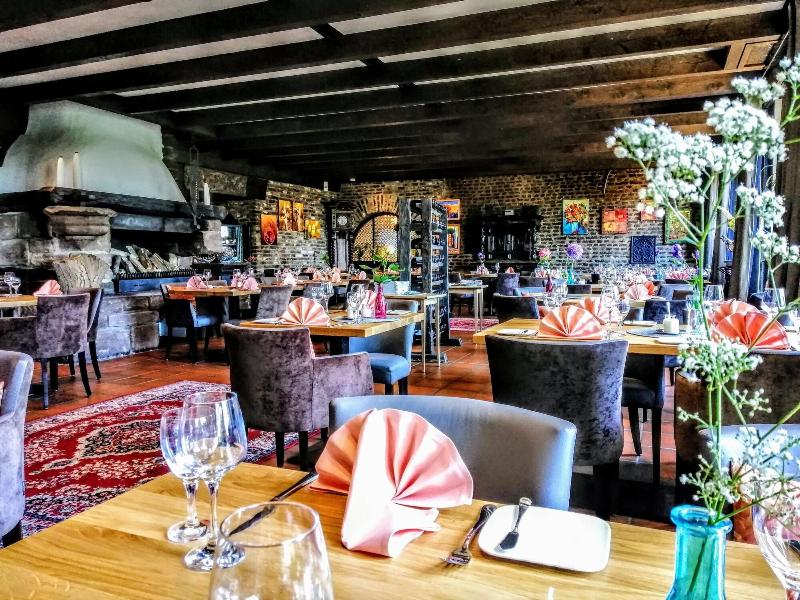 Burg Wassenberg - Restoran
