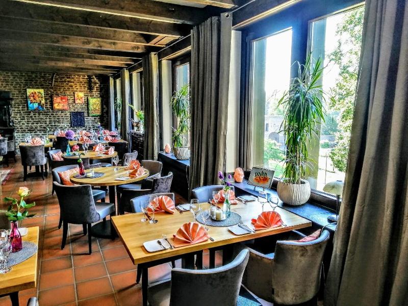Burg Wassenberg - Restoran