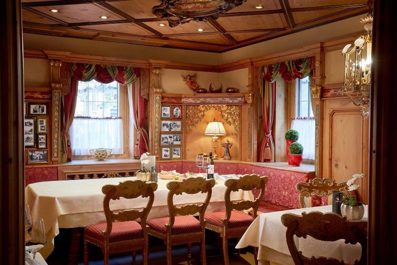 Neue Post - Restoran
