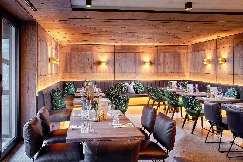 Neue Post - Restoran