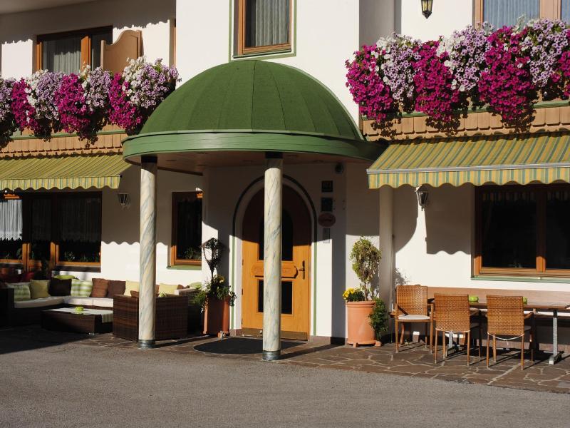 Alpenferienhof - Genel