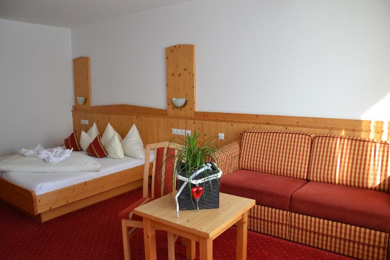 Hotel Alpina Resort - Oda
