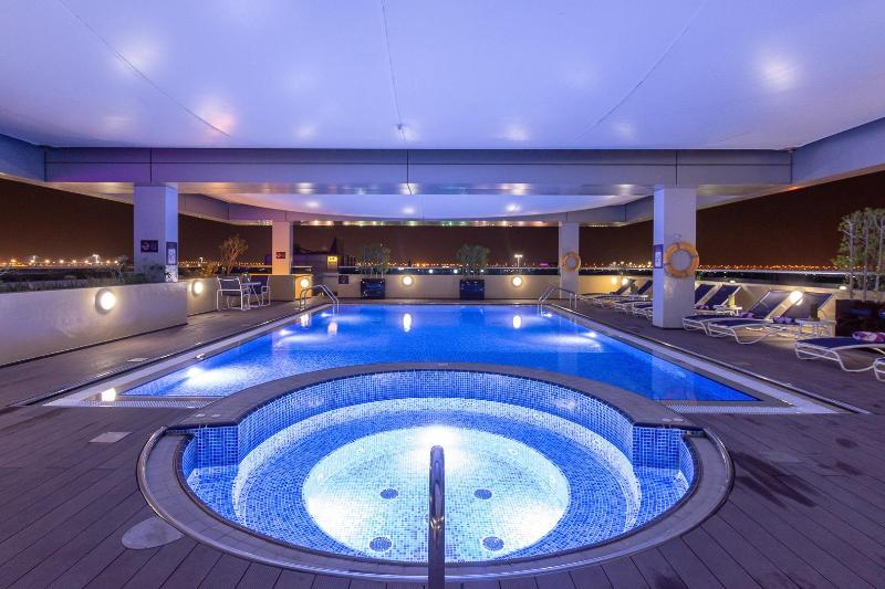 Premier Inn Abu Dhabi Airport (Business Park)Hotel - Plaj